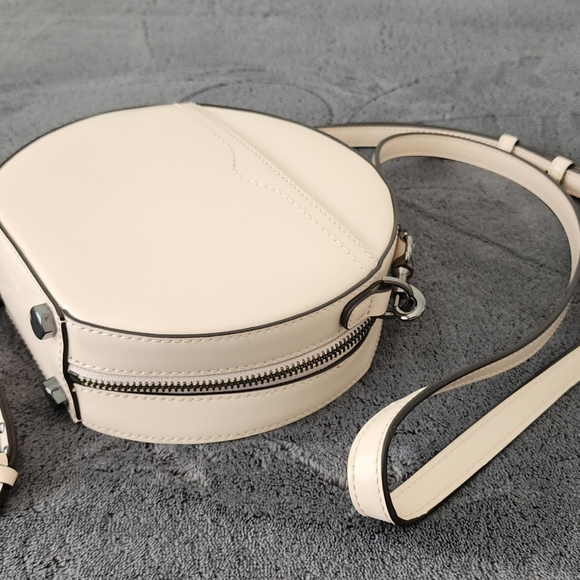 Rebecca Minkoff Rachel Round Crossbody Pale Pink Small Leather Purse - Picture 3 of 4